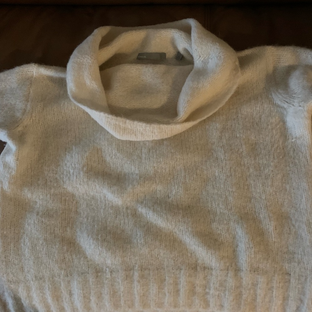Vince Cozy Alpaca White Cowl Neck Sweater